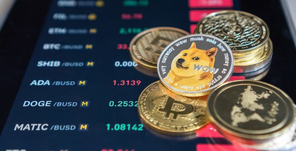 Meme Coins DOGE and SHIB show losses while Ethereum drops 4%