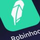 Robinhood's (HOOD) Q1 Crypto Trading Volume Rises as SEC Action Looms