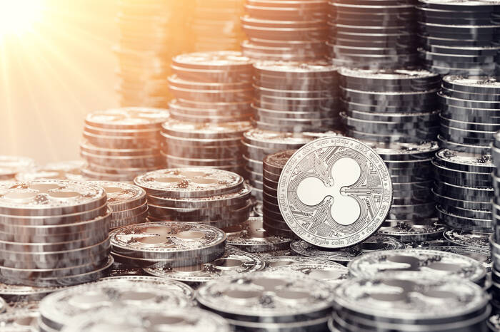 XRP News Today: Legal Shadows and ETF Hopes – Ripple Market Forecast